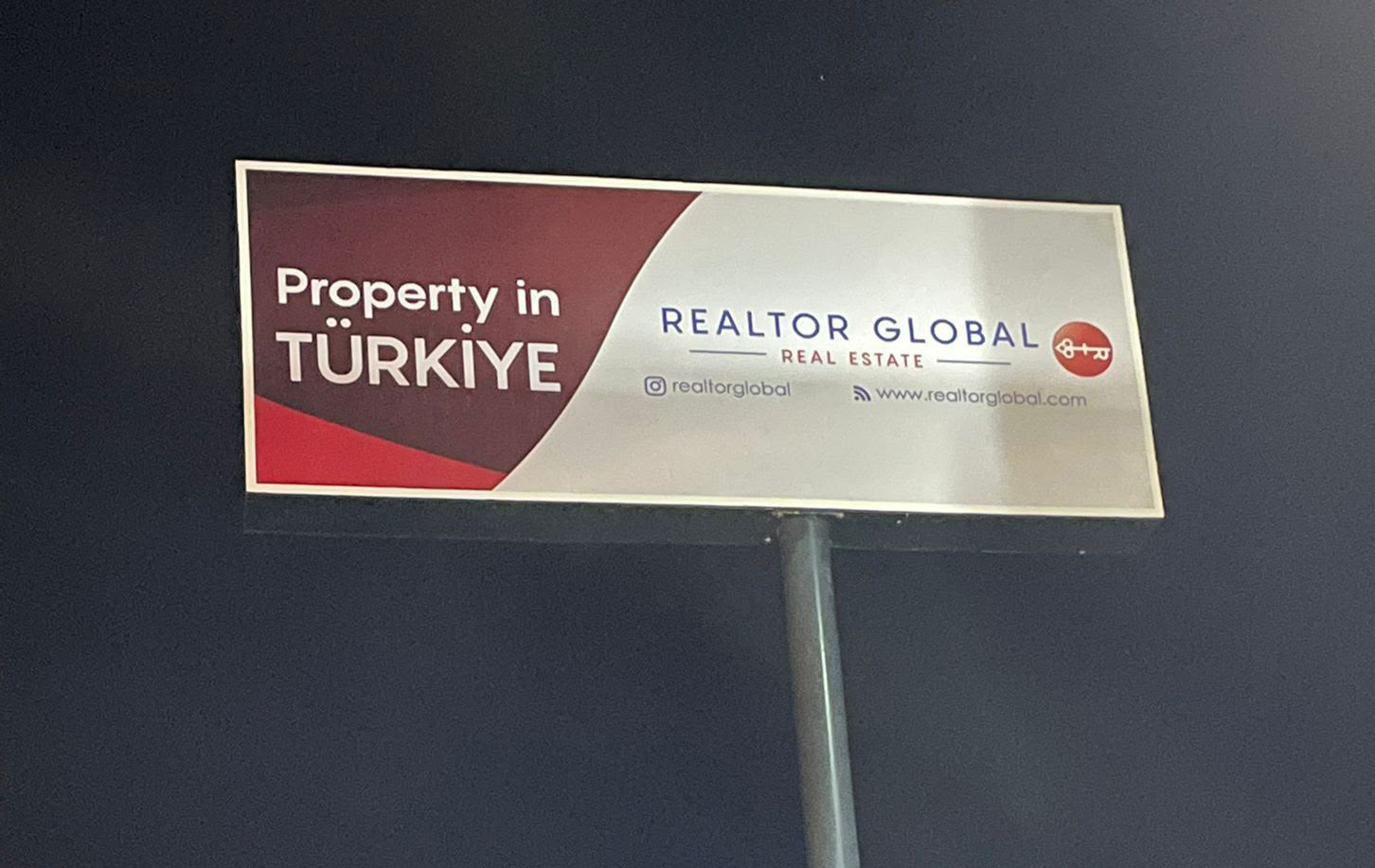 Kurumsal Totem Montajı